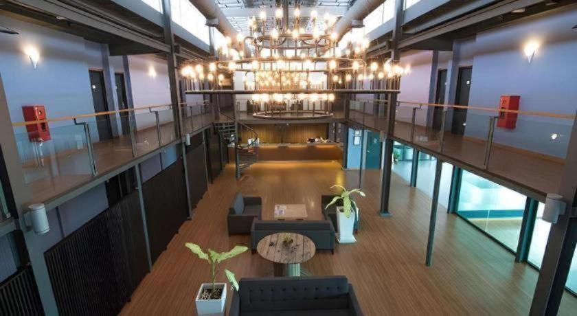 Quayside 3*