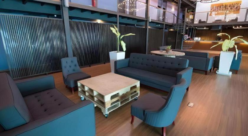 Hotel Quayside 3*