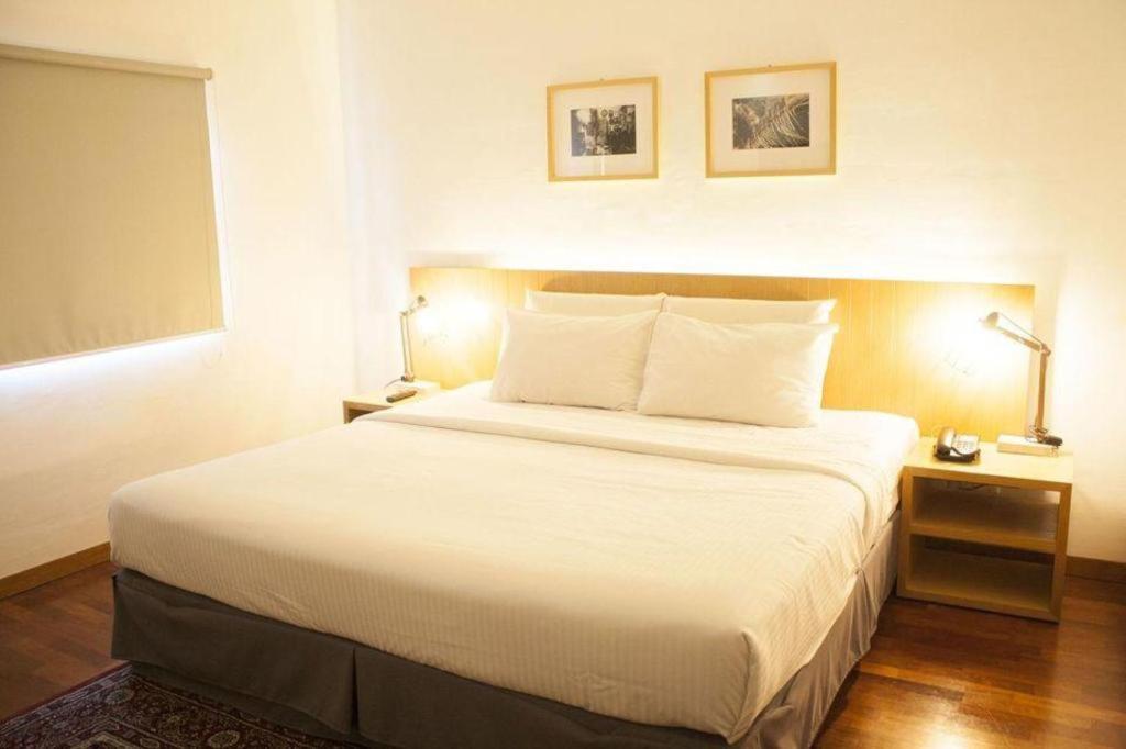 Quayside Hotel 3*