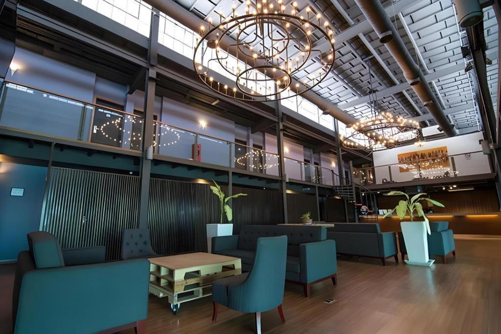 Quayside 3*